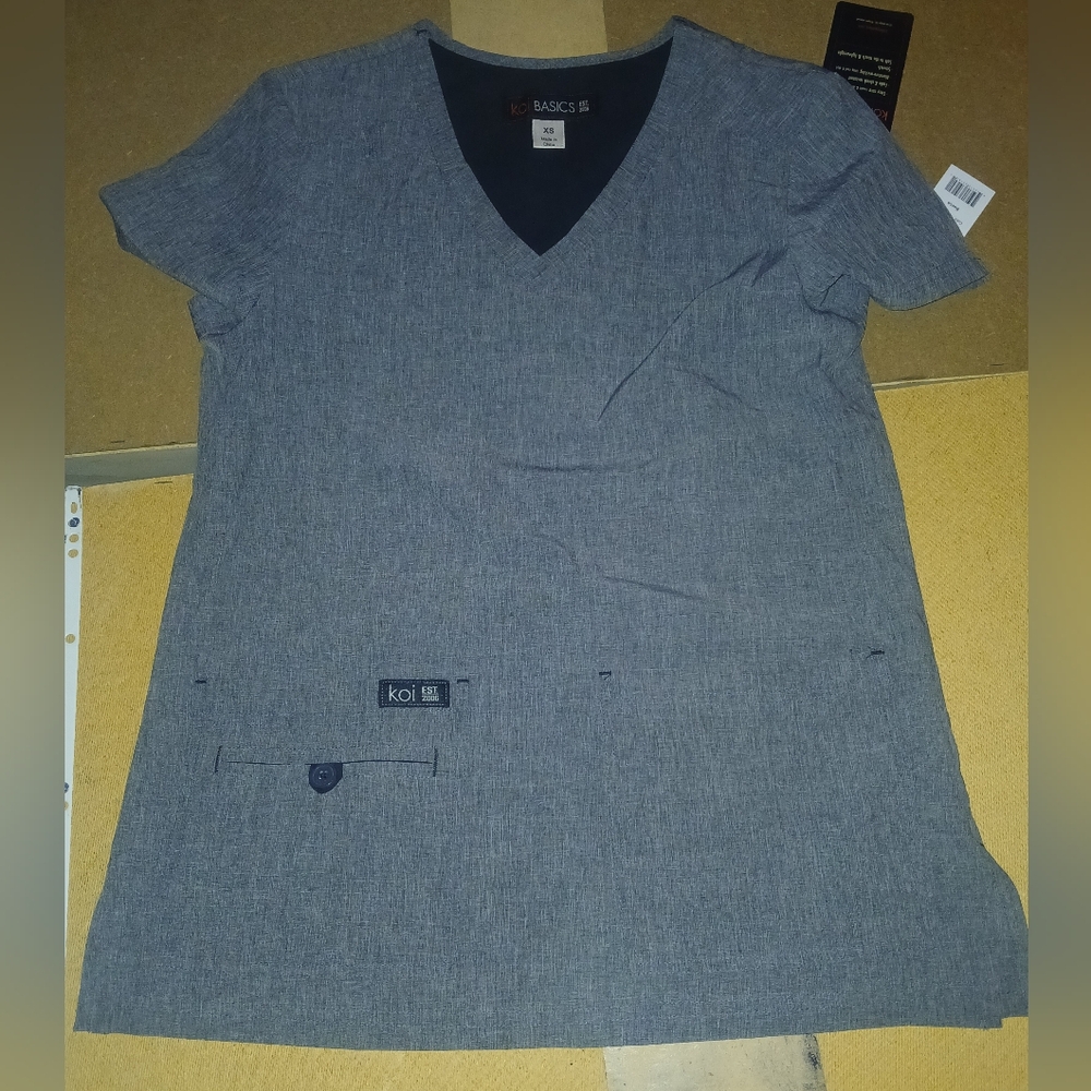 Nwt Koi Scrub Top Size Xs